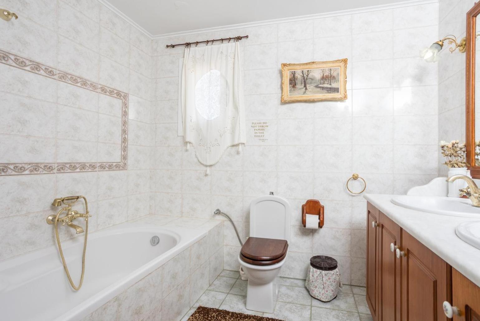 Villa Golden Tiara Agioi Deka  외부 사진
